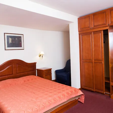 Hotel Dubrovnik Ξενοδοχείο 3*