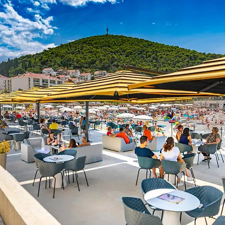 Hotel Dubrovnik דוברובניק