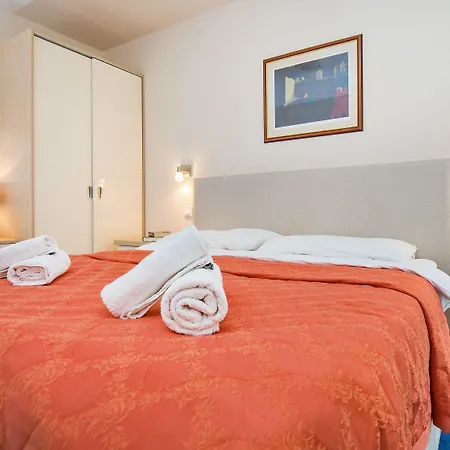 מלון Hotel Dubrovnik