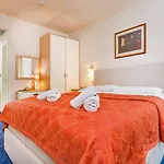 מלון Hotel Dubrovnik דוברובניק
