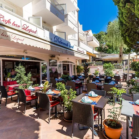 Hotel Dubrovnik דוברובניק
